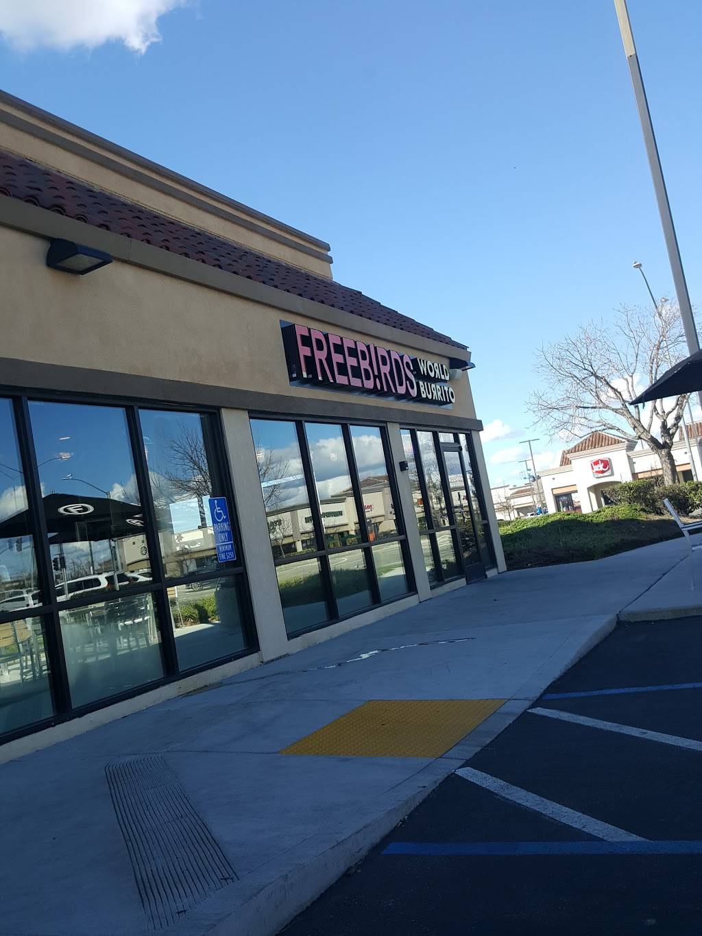 Corral Hollow | shopping mall | 1801-1975 W 11th St, Tracy, CA 95376, USA | 9252791800 OR +1 925-279-1800