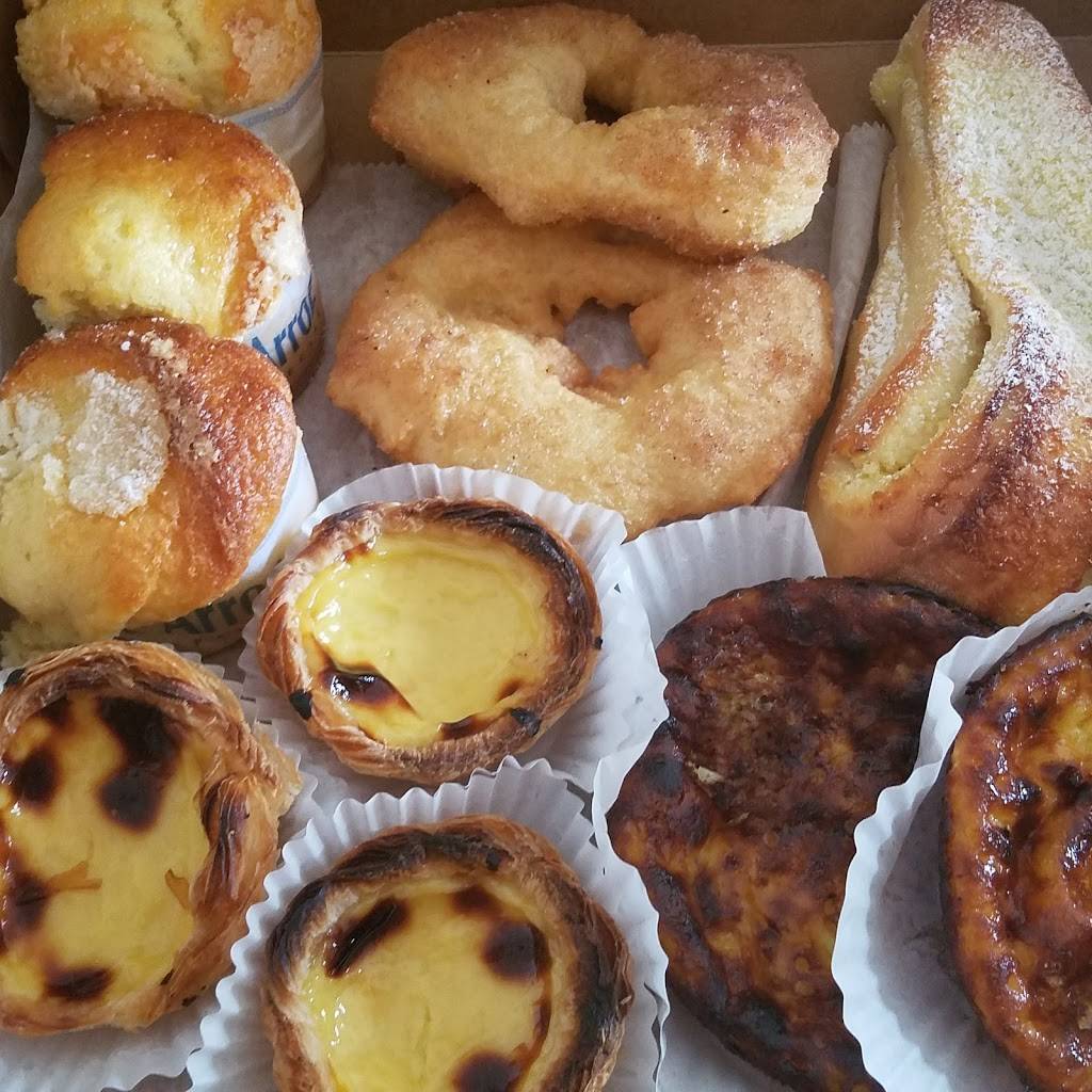 Euro Fresh Bakery | restaurant | 882 Horseblock Road, Farmingville, NY 11738, USA | 6317363600 OR +1 631-736-3600