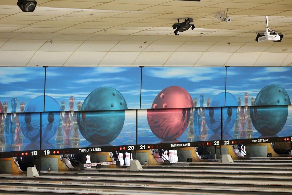 Twin City Family Fun Center | restaurant | 708 US-302, Barre, VT 05641, USA | 8024766181 OR +1 802-476-6181