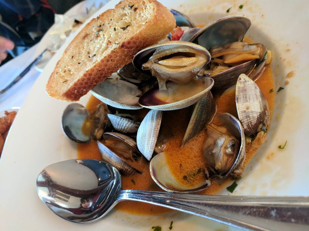 Fog Harbor Fish House | restaurant | The Embarcadero, San Francisco, CA 94133, USA | 4154212442 OR +1 415-421-2442