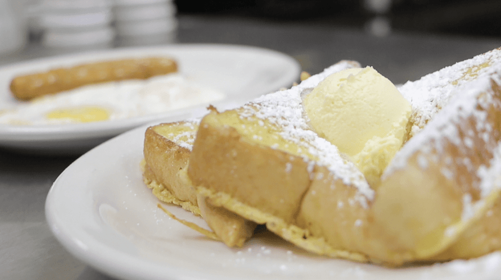 California Classic Cafe | restaurant | 14196 Amargosa Rd a, Victorville, CA 92392, USA | 7602413663 OR +1 760-241-3663