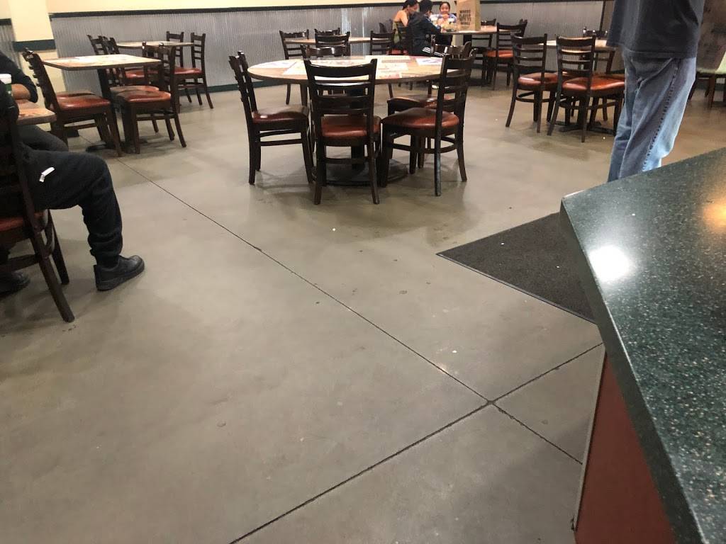 Wingstop | restaurant | 11825 E US Hwy 40 c, Independence, MO 64055, USA | 8163539464 OR +1 816-353-9464