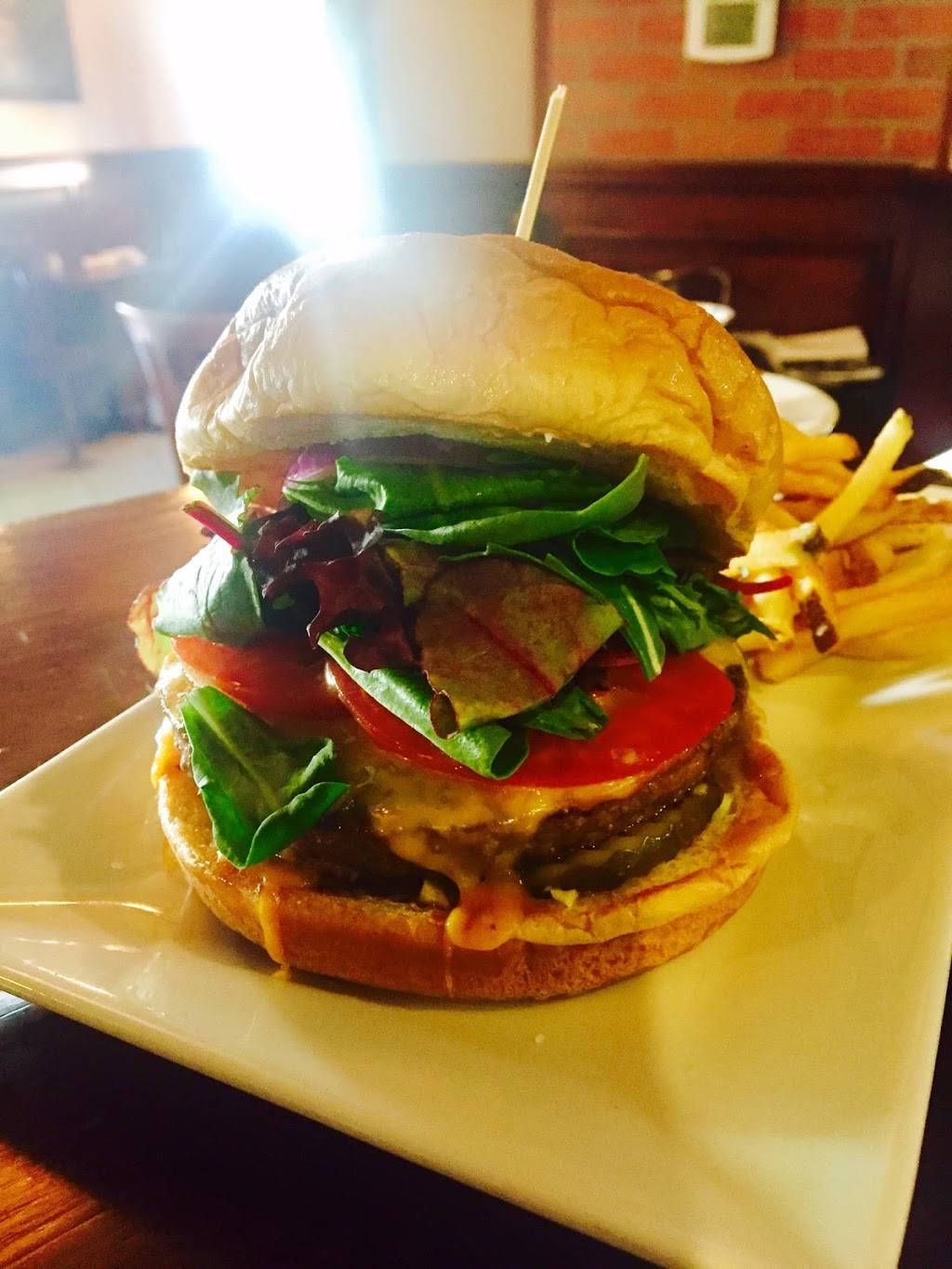 D Street Steakhouse | restaurant | 113 D St, Davis, CA 95616, USA | 5302315346 OR +1 530-231-5346