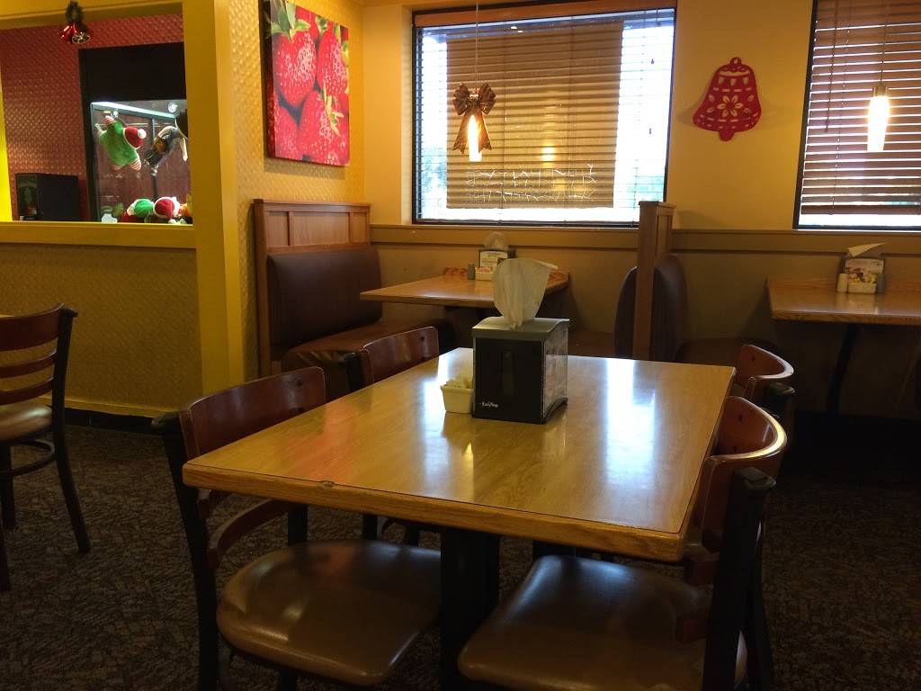 HomeTown Buffet | restaurant | 1665 Countryside Dr, Turlock, CA 95380, USA | 2096682172 OR +1 209-668-2172