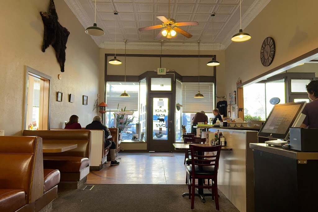 Black Bear Cafe | cafe | 111 N 5th St, Thermopolis, WY 82443, USA | 3078643221 OR +1 307-864-3221