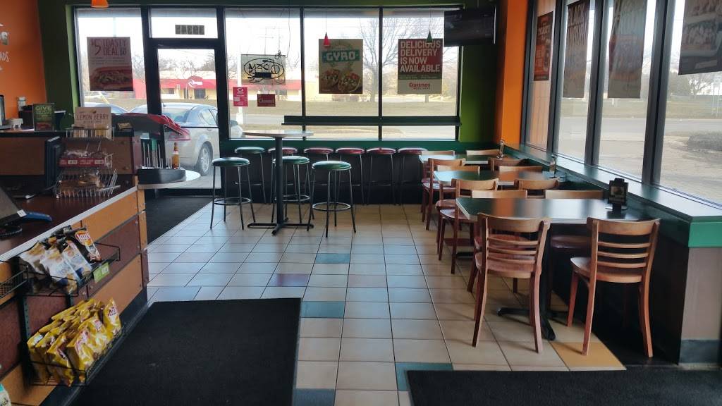 Quiznos | restaurant | 39345 Michigan Ave, Wayne, MI 48184, USA | 7347215555 OR +1 734-721-5555