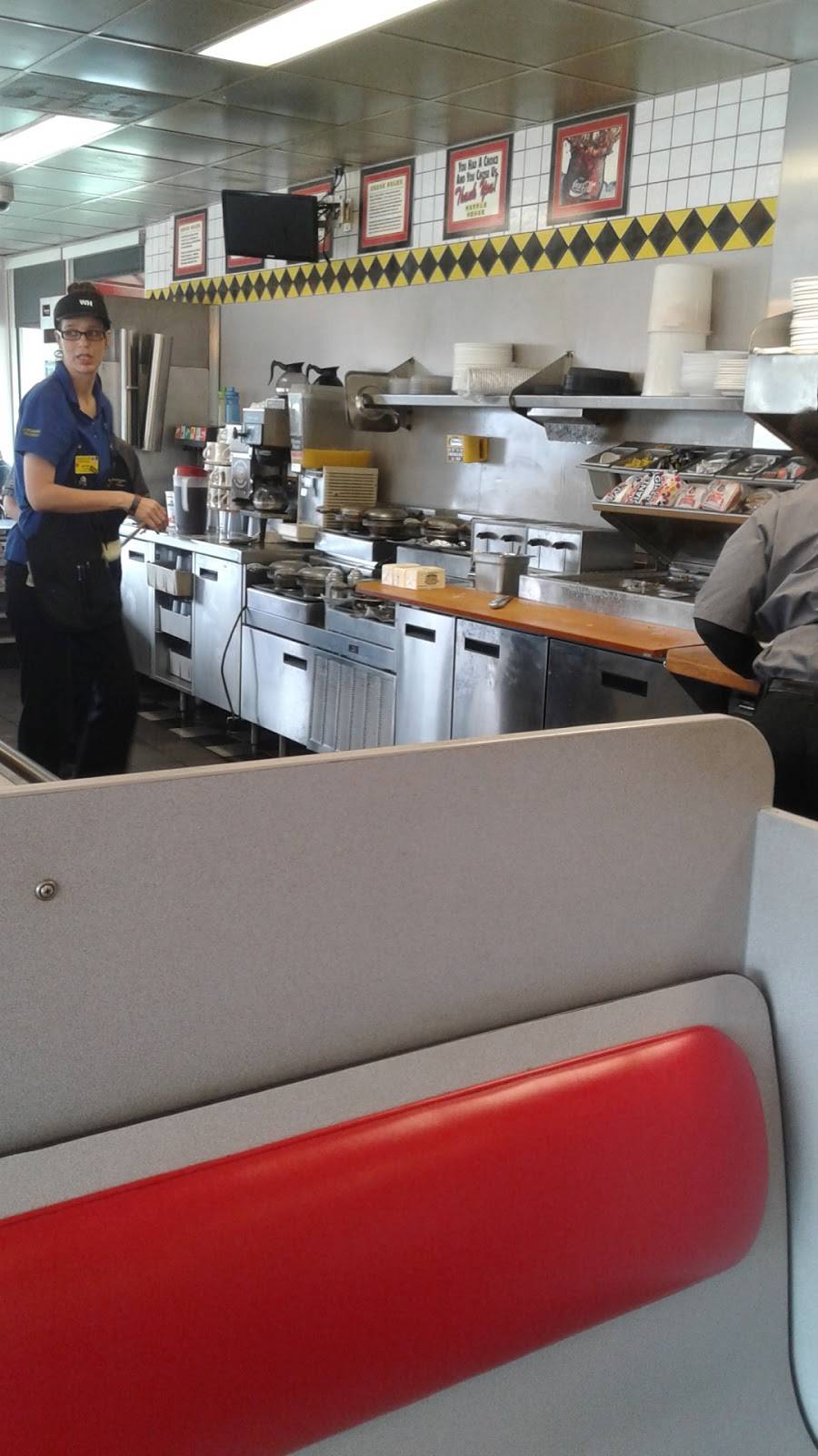 Waffle House | meal takeaway | 75 E Meighan Blvd, Gadsden, AL 35903, USA | 2565478736 OR +1 256-547-8736