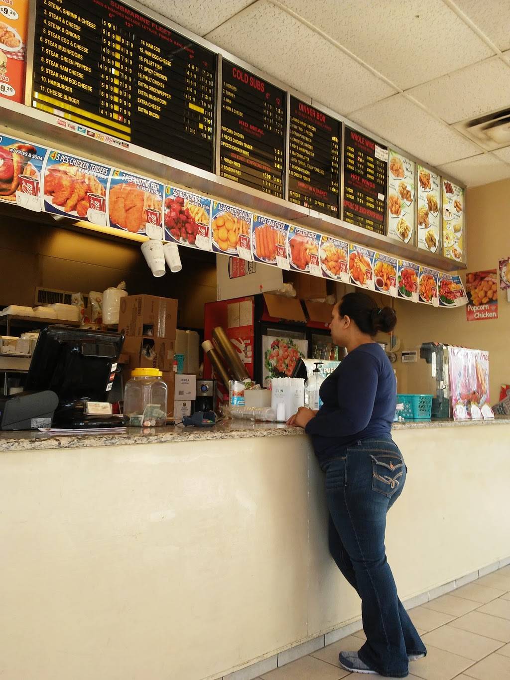 Yums | restaurant | 782 S Highland St, Memphis, TN 38111, USA | 9014544800 OR +1 901-454-4800