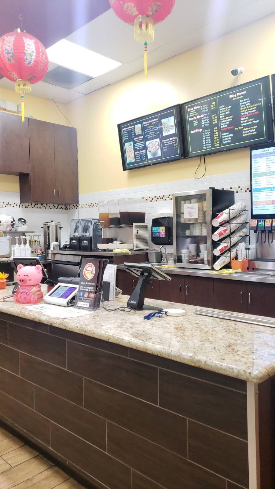 SoCal Wings | restaurant | 14502 Beach Blvd a, Westminster, CA 92683, USA | 7147732664 OR +1 714-773-2664