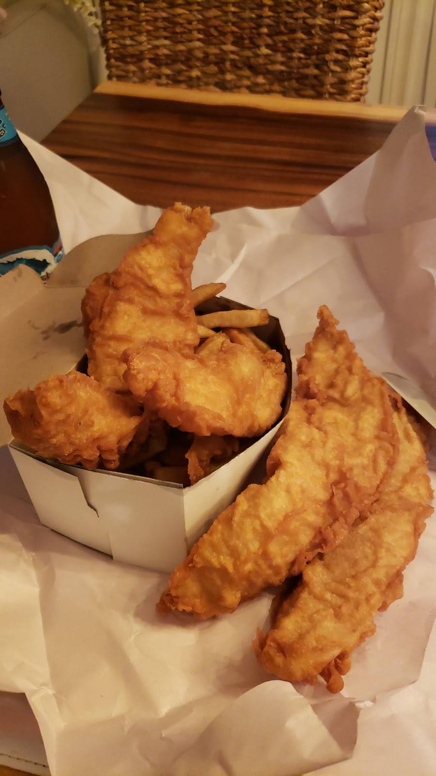 Beamsville Fish & Chips | restaurant | 235 Pelham Rd, St. Catharines, ON L2S 1W8, Canada | 2893620444 OR +1 289-362-0444