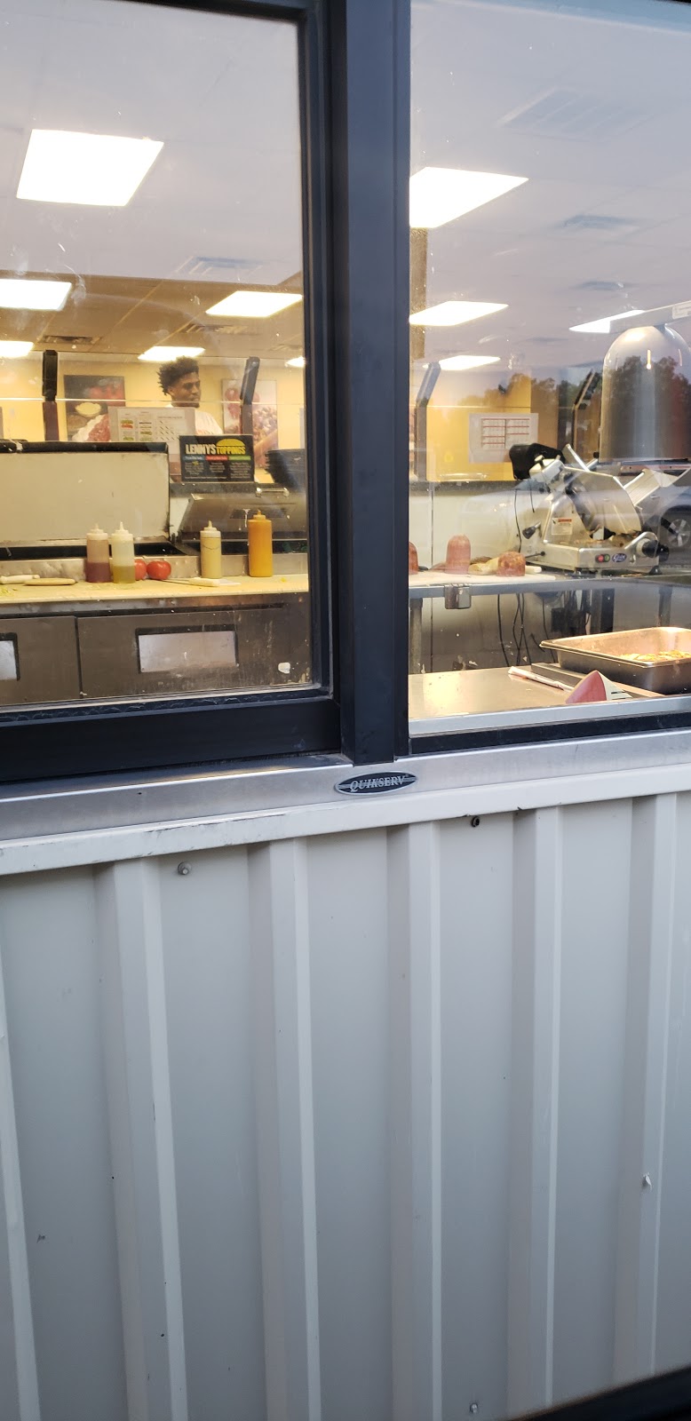 Lennys Grill & Subs | meal takeaway | 1307 MS-8 West, Cleveland, MS 38732, USA | 6625454478 OR +1 662-545-4478