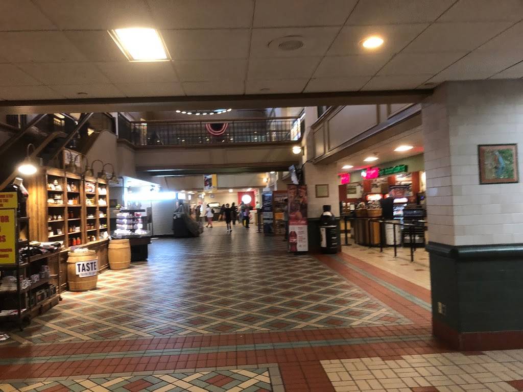 Sbarro | restaurant | New York State Thruway Mile Marker, 33 North, Sloatsburg, NY 10974, USA | 8457532701 OR +1 845-753-2701