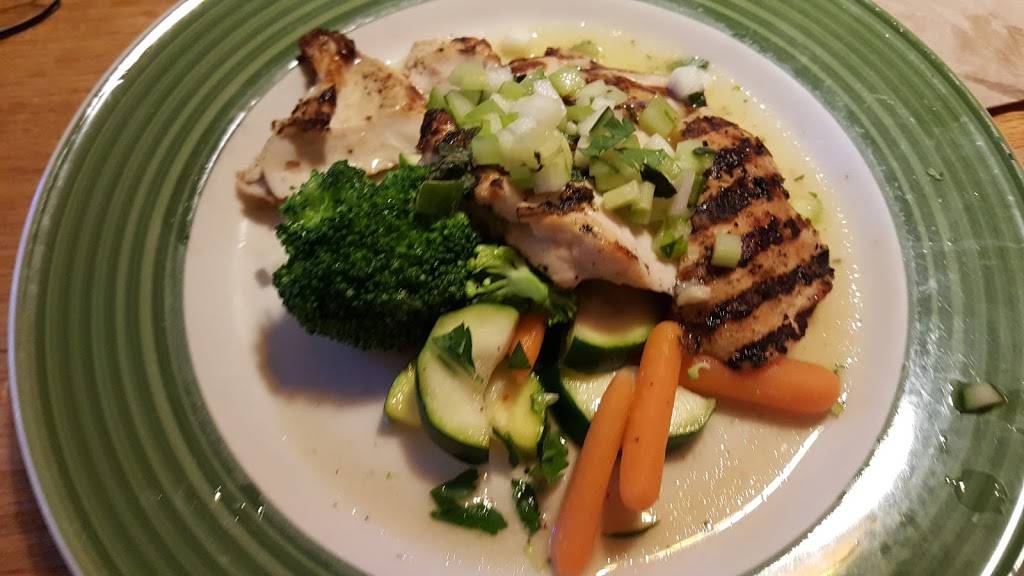 Applebees Grill + Bar | restaurant | 141, Mohawk Trail, Greenfield, MA 01301, USA | 4137720079 OR +1 413-772-0079