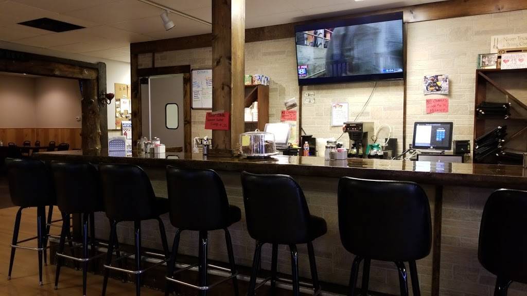 Four Keys Restaurant | restaurant | 34501 Royalton Rd, Columbia Station, OH 44028, USA | 4402368688 OR +1 440-236-8688