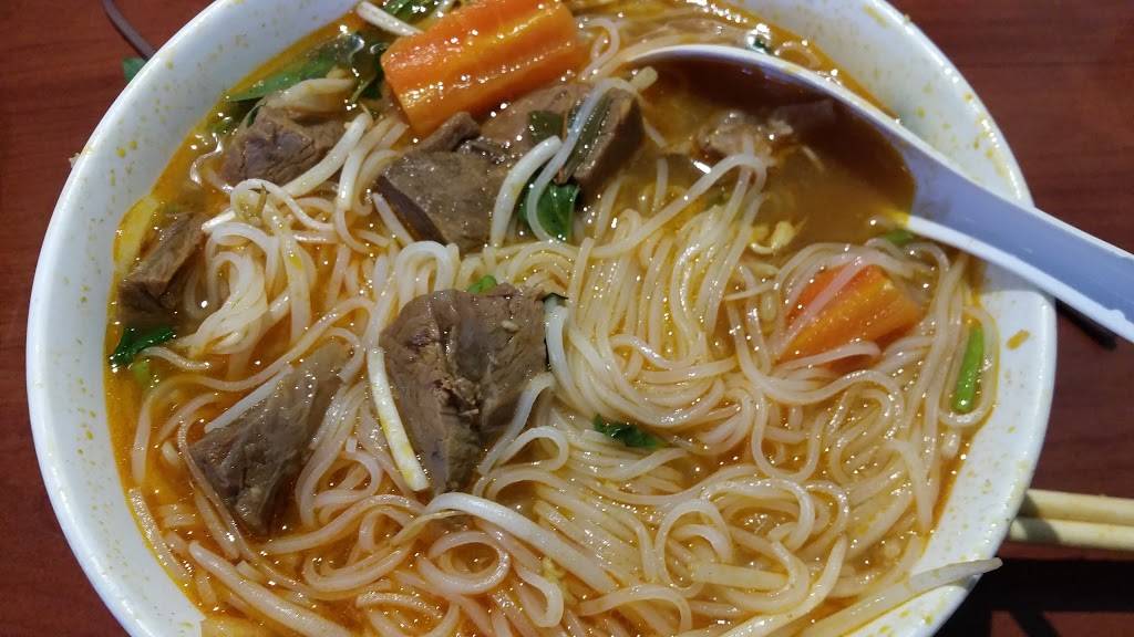 Saigon Noodle House | restaurant | 1486 N Kraemer Blvd, Placentia, CA 92870, USA | 7145284087 OR +1 714-528-4087