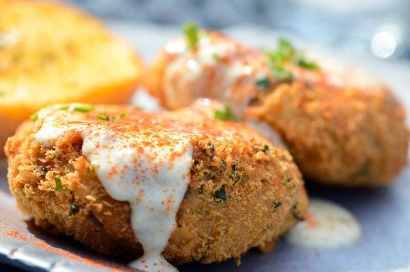 Mike Andersons - Gonzales | restaurant | 1500 Louisiana 30 W, Gonzales, LA 70737, USA | 2257436453 OR +1 225-743-6453