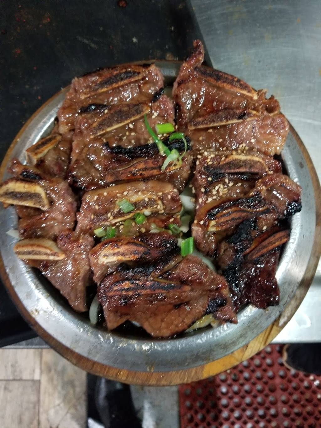 SGD Dubu Tofu & Korean BBQ | restaurant | 711 W Jackson Blvd, Chicago, IL 60661, USA | 7733628702 OR +1 773-362-8702