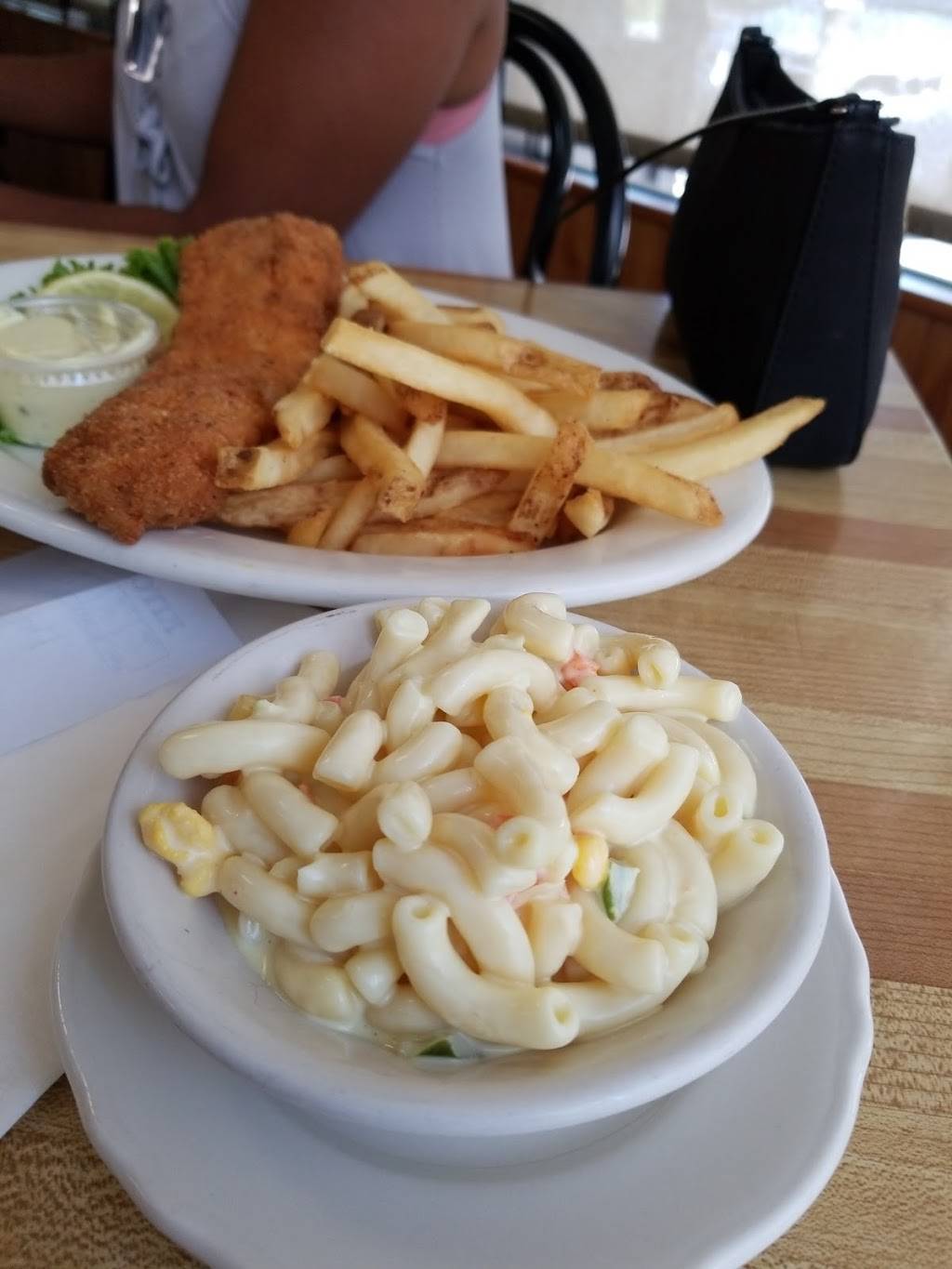 Taylor Haus Family Restaurant | restaurant | 19158 Barrens Rd S, Stewartstown, PA 17363, USA | 7179932394 OR +1 717-993-2394