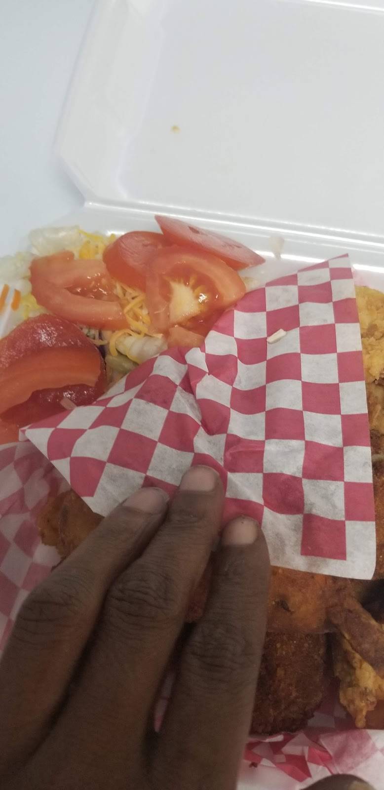 Tinys Shop & More | restaurant | 1020 Forum Dr, Shreveport, LA 71107, USA | 3185182622 OR +1 318-518-2622