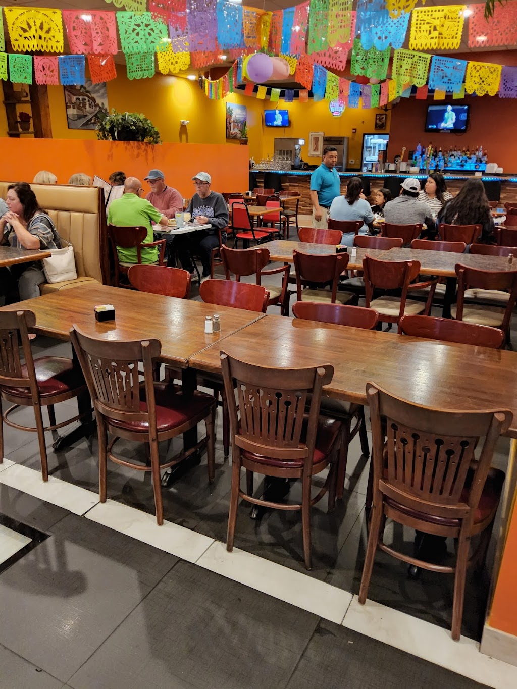 El Paraiso | restaurant | 2670 McIngvale Rd M, Hernando, MS 38632, USA | 6622983509 OR +1 662-298-3509