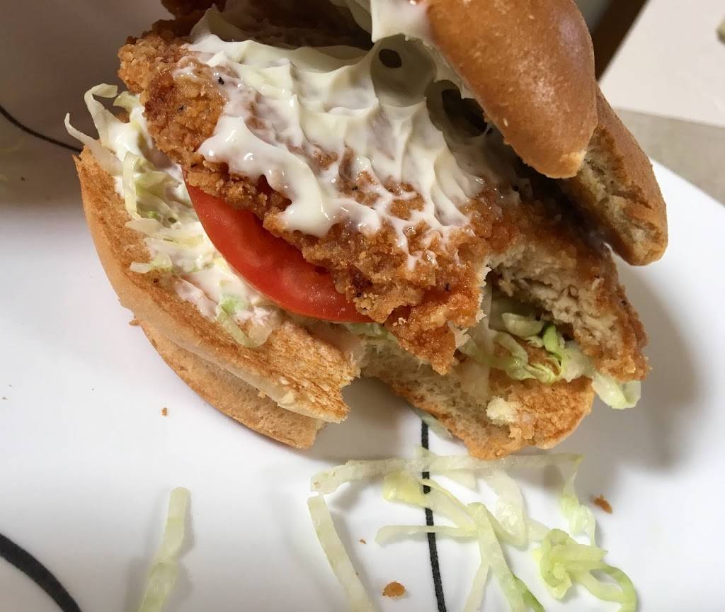 Arbys | meal takeaway | 7920 E Speedway Blvd, Tucson, AZ 85710, USA | 5202965171 OR +1 520-296-5171