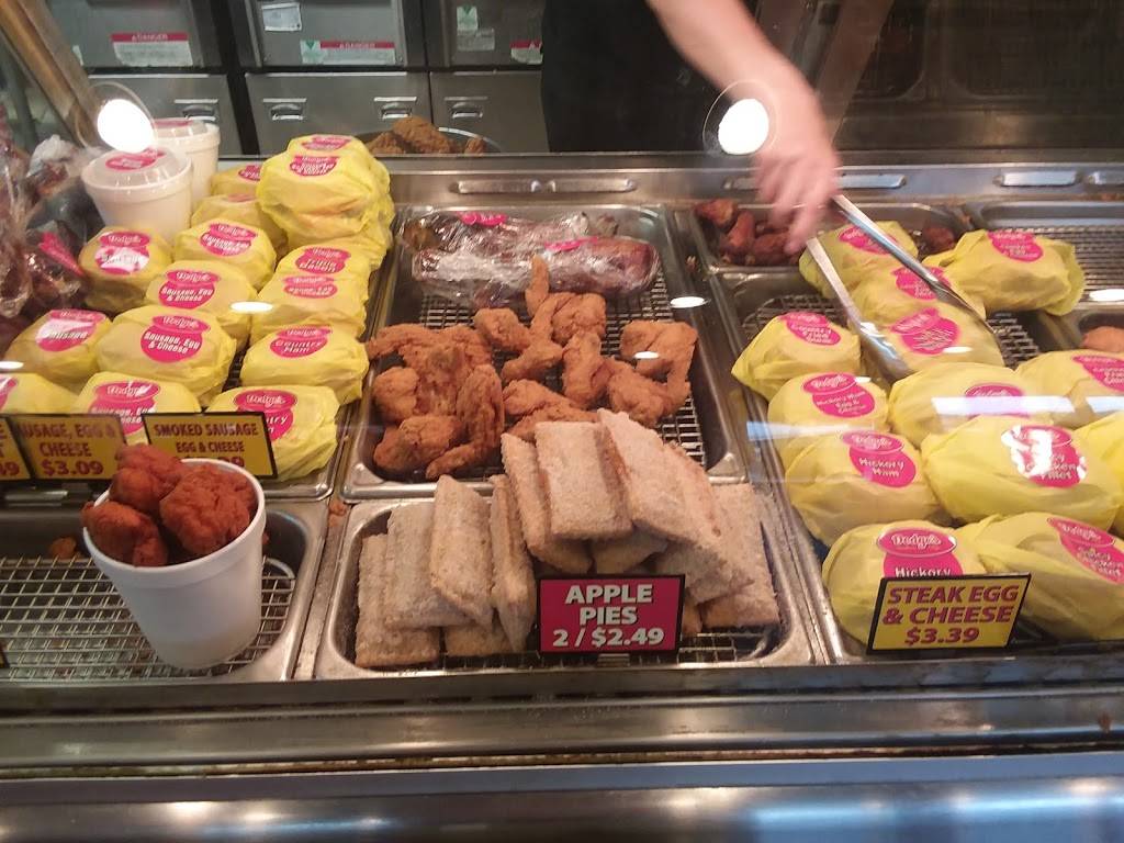 Dodges | restaurant | 5643 Virginia Ave, Bassett, VA 24055, USA | 2766294324 OR +1 276-629-4324