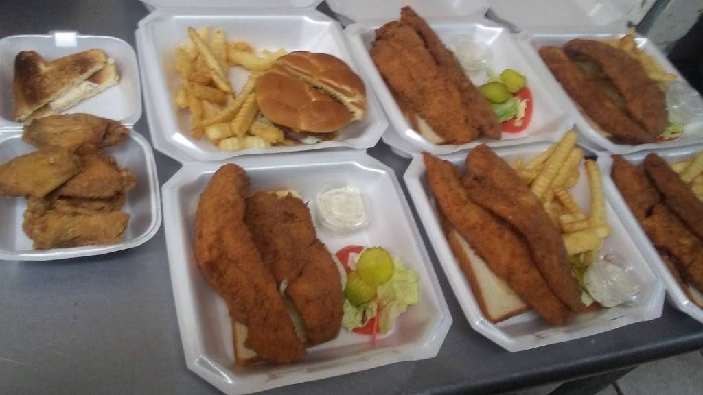 Kellys Place | restaurant | 1352 Kings Rd, Jacksonville, FL 32209, USA | 9044750974 OR +1 904-475-0974