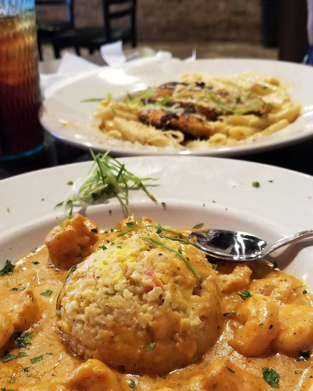 Crave | restaurant | 3201 E Judge Perez Dr, Meraux, LA 70075, USA | 5046763697 OR +1 504-676-3697