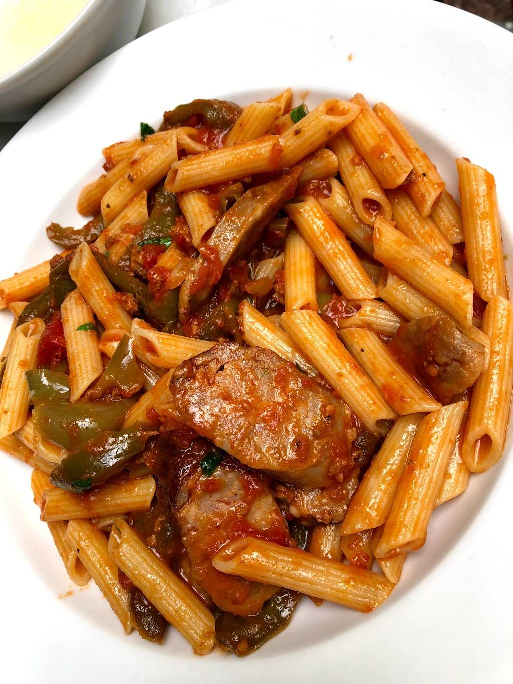 Adelas Italian Restaurant | restaurant | 4041 E Thomas Rd #107, Phoenix, AZ 85018, USA | 6029550588 OR +1 602-955-0588