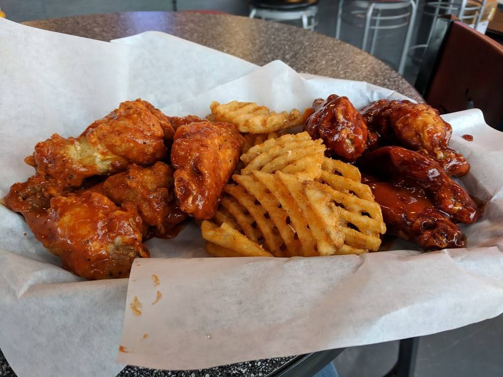 Wicked Wings | restaurant | 615 W Slaughter Ln #108, Austin, TX 78748, USA | 5125208029 OR +1 512-520-8029