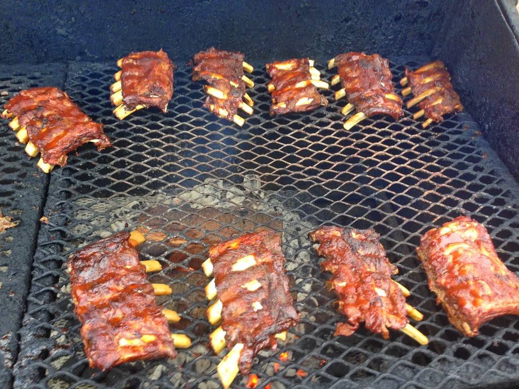 Red Granite Bar & Grill | restaurant | 11420 S County Rd K, Merrill, WI 54452, USA | 7155369391 OR +1 715-536-9391