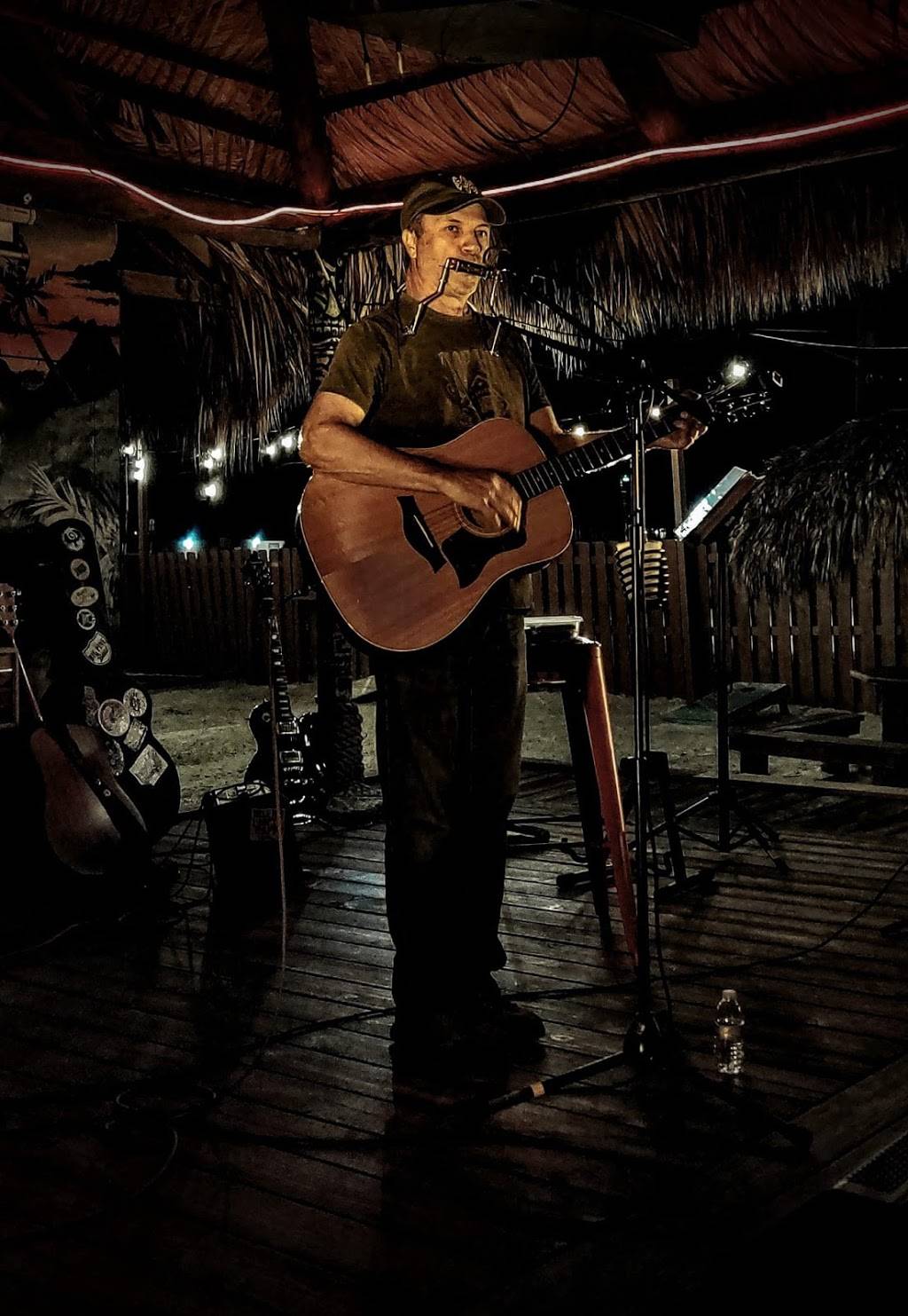 Tipsy Tiki | restaurant | 658 N 2nd St, Fort Pierce, FL 34950, USA | 7726724769 OR +1 772-672-4769