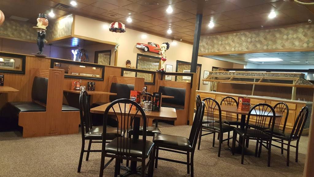 Maple Creek Restaurant | restaurant | 1052 S Stephenson Ave #4005, Iron Mountain, MI 49801, USA | 9067741777 OR +1 906-774-1777