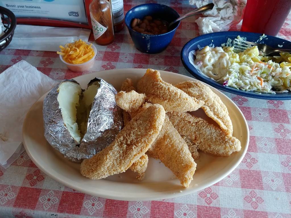 David Beards Catfish Village | restaurant | 1950 W Texas Ave, Waskom, TX 75692, USA | 9036874800 OR +1 903-687-4800