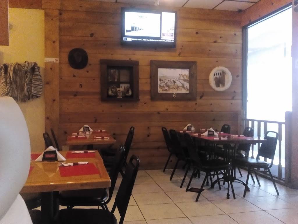 Las Cholitas Peruvian Cuisine | restaurant | 1831 N Pine Island Rd, Plantation, FL 33322, USA | 9543066041 OR +1 954-306-6041