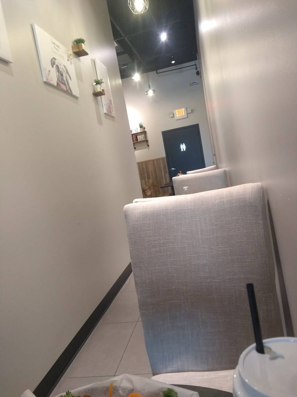 Baguette & Tea | restaurant | 2007 W Alabama St, Houston, TX 77098, USA | 8325168871 OR +1 832-516-8871