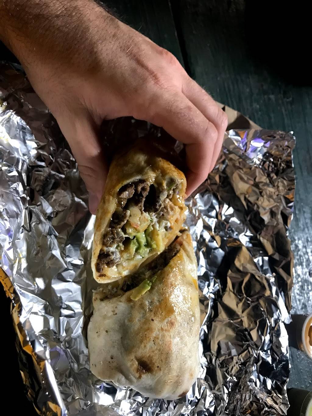 Tacos Juanita | restaurant | 1512 E 6th St, Austin, TX 78702, USA | 5122908348 OR +1 512-290-8348