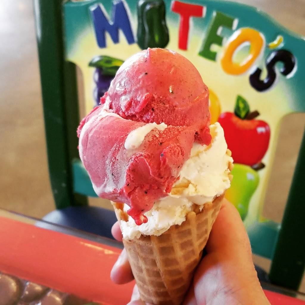 Mateos Ice Cream & Fruit Bars | restaurant | 11551 Santa Monica Blvd, Los Angeles, CA 90025, USA | 4244028038 OR +1 424-402-8038