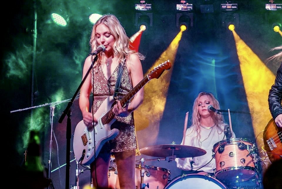 301 Downtown | restaurant | 301 Cotton Row, Cleveland, MS 38732, USA | 6625455187 OR +1 662-545-5187