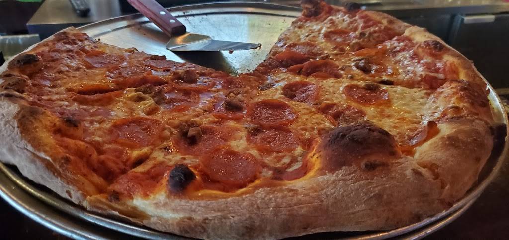 CJs Italian Kitchen | meal takeaway | 165 Wekiva Springs Rd #119, Longwood, FL 32779, USA | 4076367501 OR +1 407-636-7501