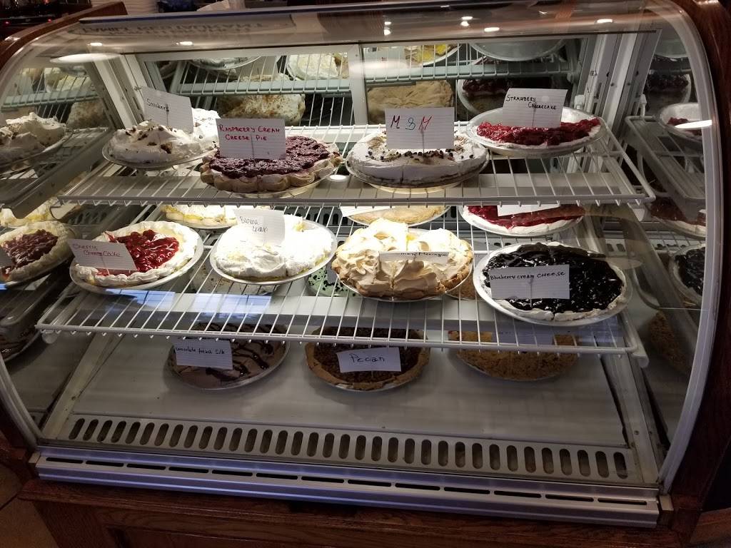 North Branch Family Restaurant | restaurant | 38624 14th Ave, North Branch, MN 55056, USA | 6516746285 OR +1 651-674-6285