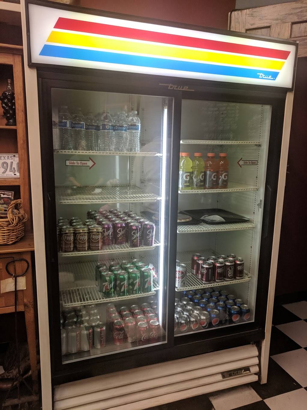 Manna Smoked Bar BQ | restaurant | 10410 Holman Rd N, Seattle, WA 98133, USA | 2067825491 OR +1 206-782-5491