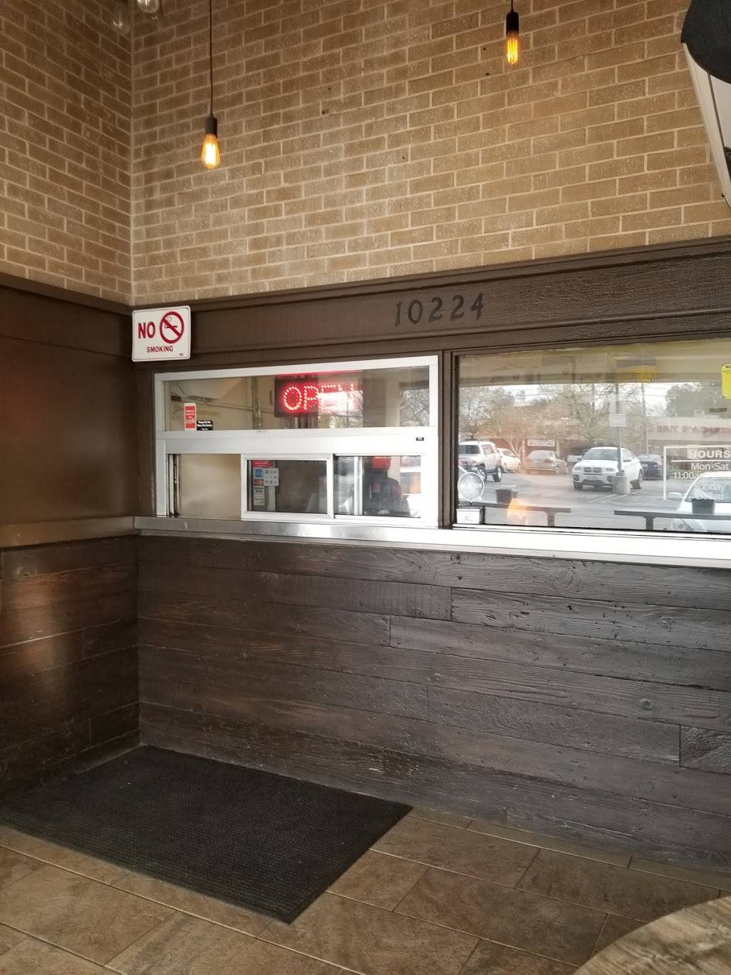 Andys Surf N Turf Tacos | restaurant | 10224 Balboa Blvd, Granada Hills, CA 91344, USA | 8183636423 OR +1 818-363-6423