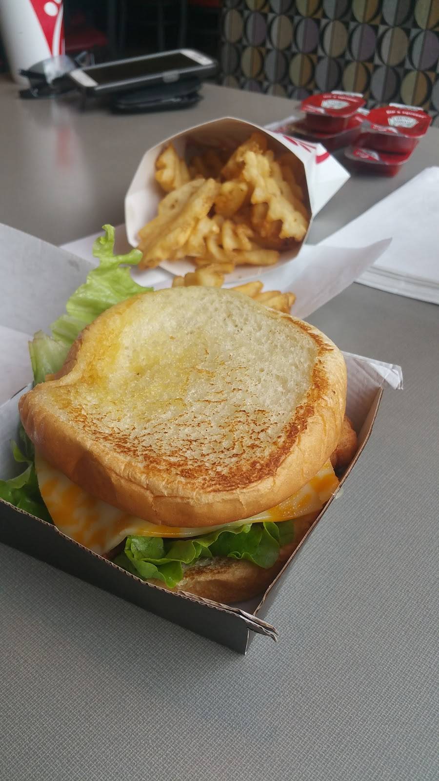 Chick-fil-A | restaurant | 4913 Bryant Irvin Rd, Fort Worth, TX 76132, USA | 8174238806 OR +1 817-423-8806