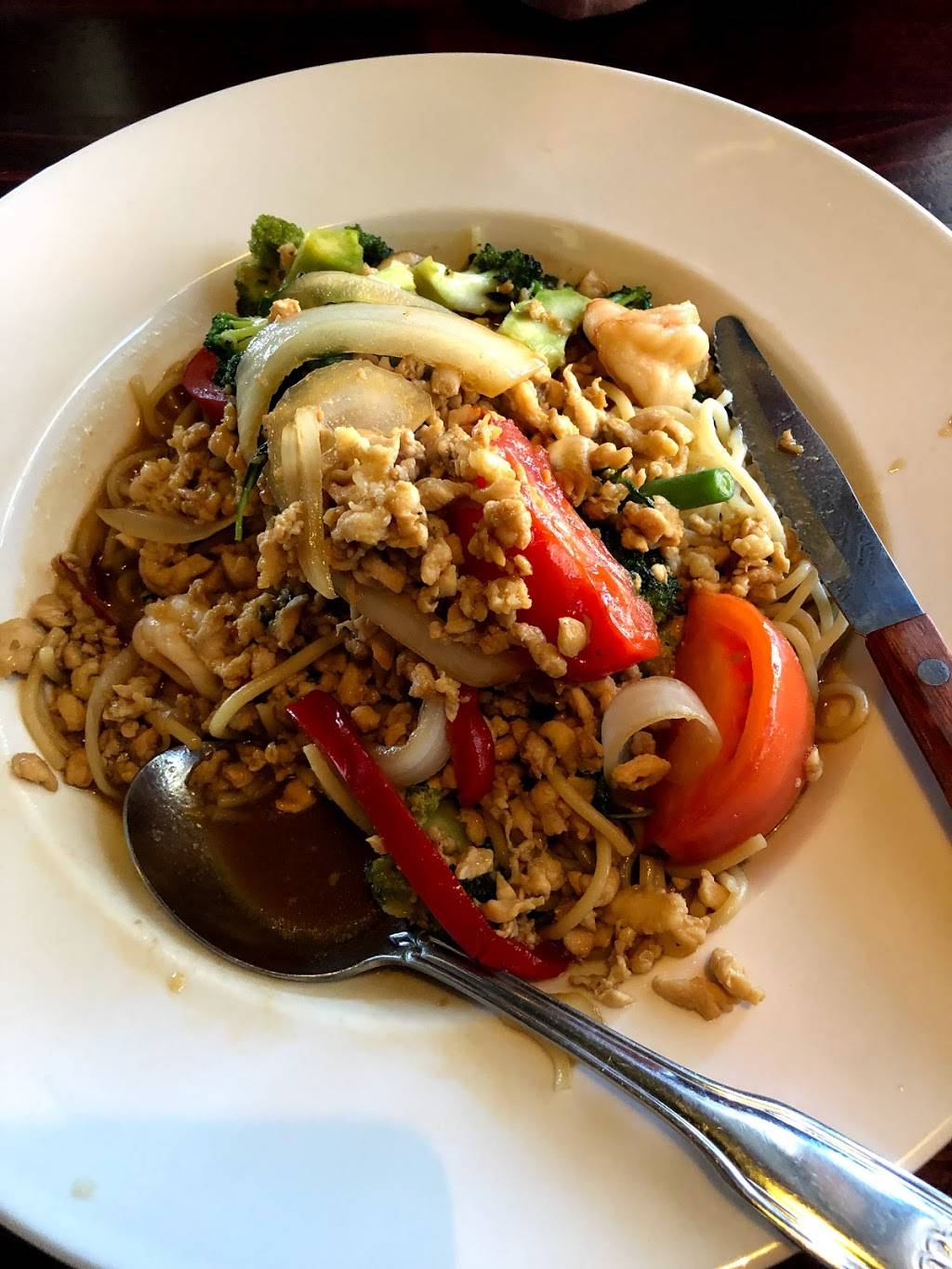 Thai Bistro | restaurant | 34817 Enchanted Pkwy S #k1-102, Federal Way, WA 98003, USA | 2538748800 OR +1 253-874-8800