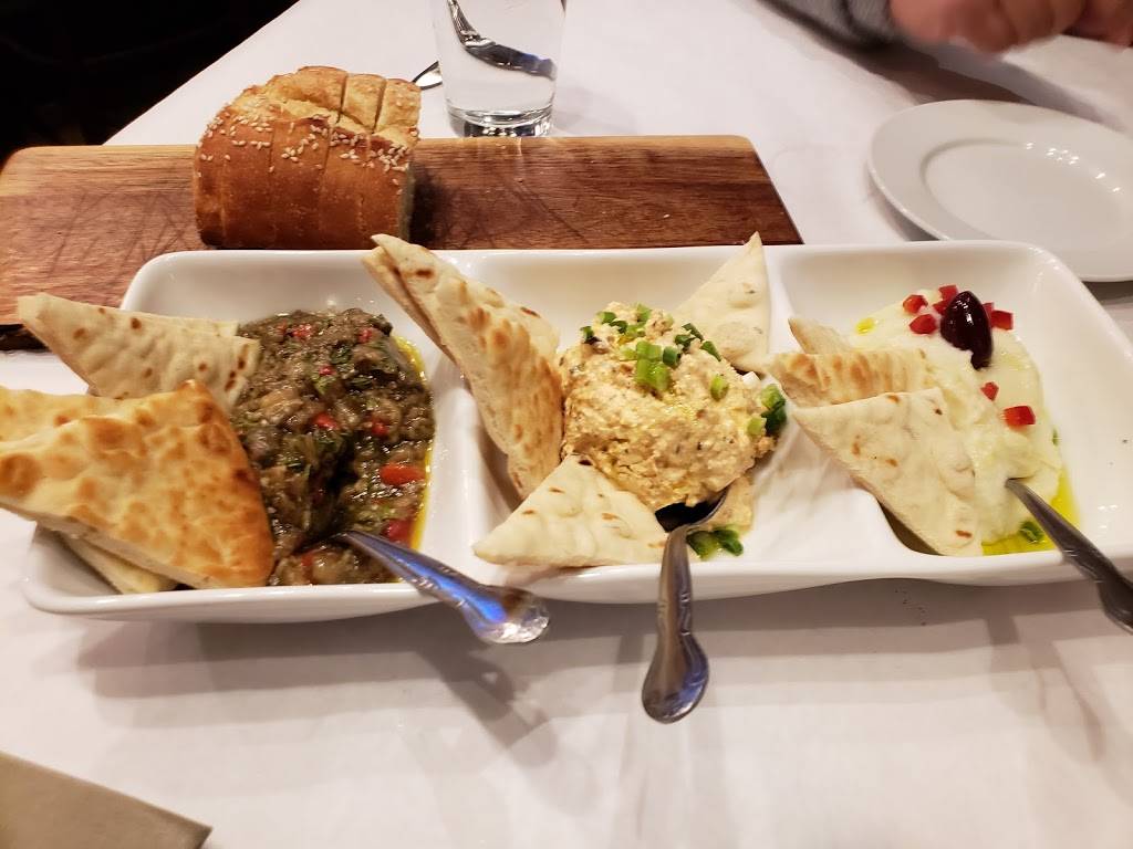 Brousko Restaurant | restaurant | 795 E Golf Rd, Schaumburg, IL 60173, USA | 8474909424 OR +1 847-490-9424