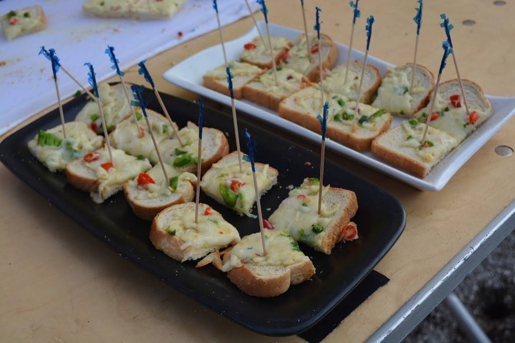 Curry Station B Indian Restaurant and Catering | restaurant | 3550 Clark Rd, Sarasota, FL 34231, USA | 9419247222 OR +1 941-924-7222