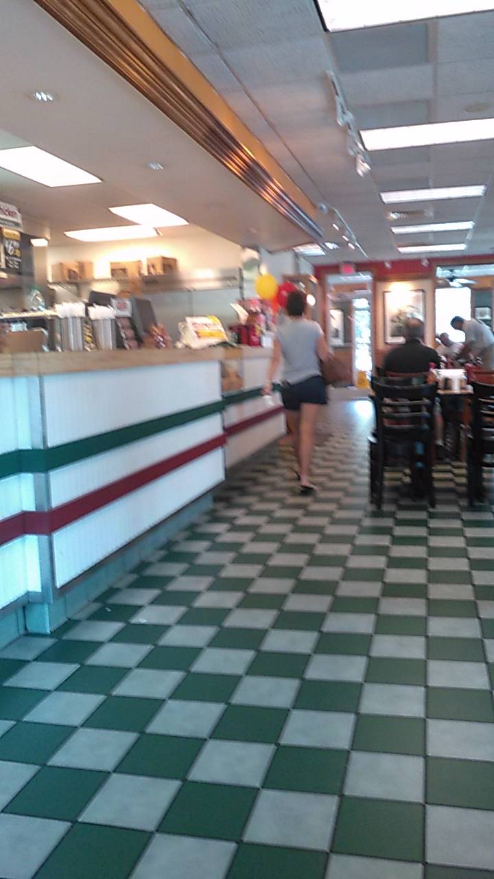 Smithfields Chicken N Bar-B-Q | restaurant | 1440 E Broad St, Fuquay-Varina, NC 27526, USA | 9195572400 OR +1 919-557-2400