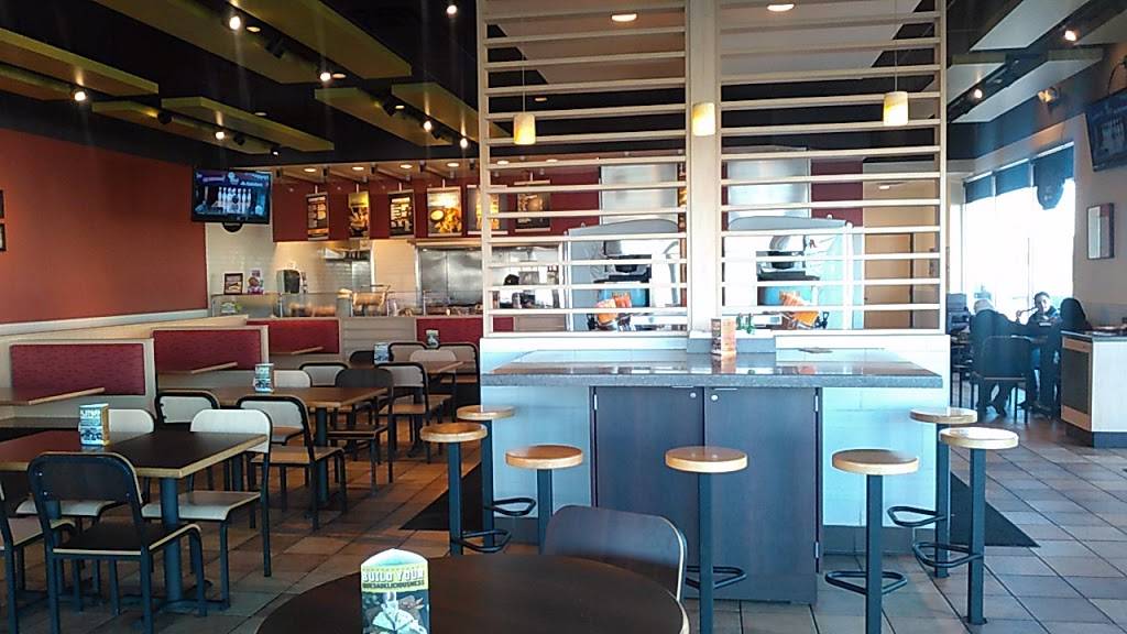 QDOBA Mexican Eats | restaurant | 6432 SW 3rd St, Oklahoma City, OK 73128, USA | 4057927999 OR +1 405-792-7999