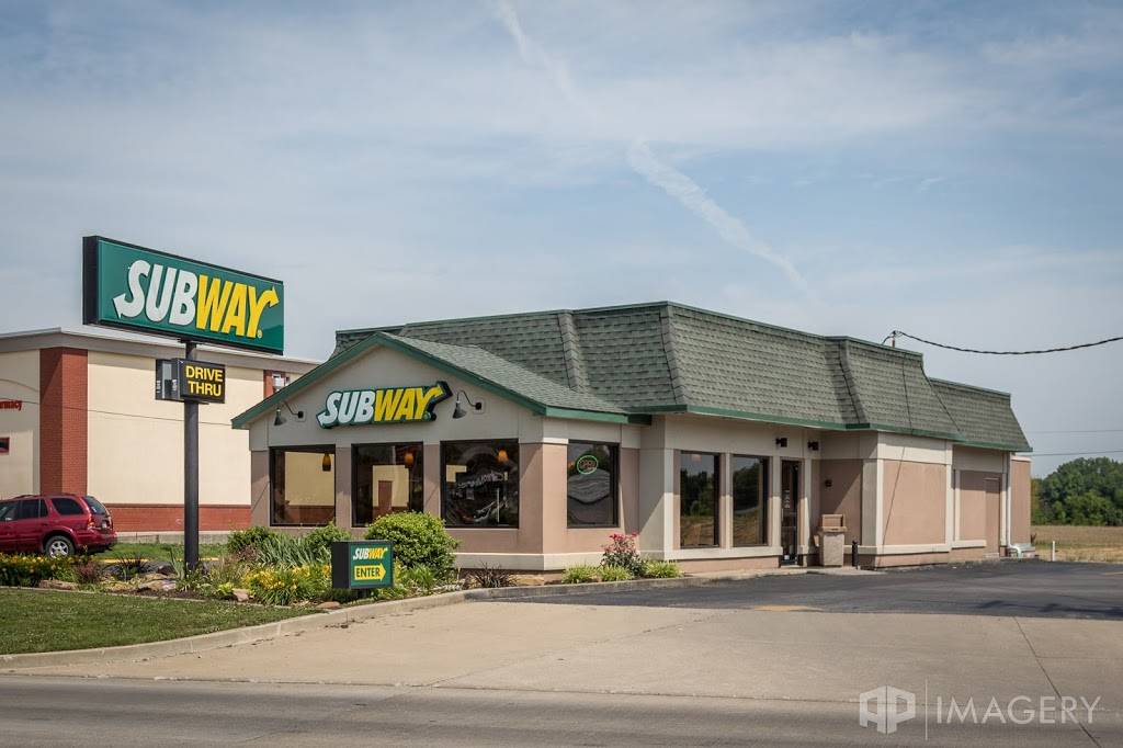 Subway | restaurant | 825 W Main St, Boonville, IN 47601, USA | 8128974444 OR +1 812-897-4444